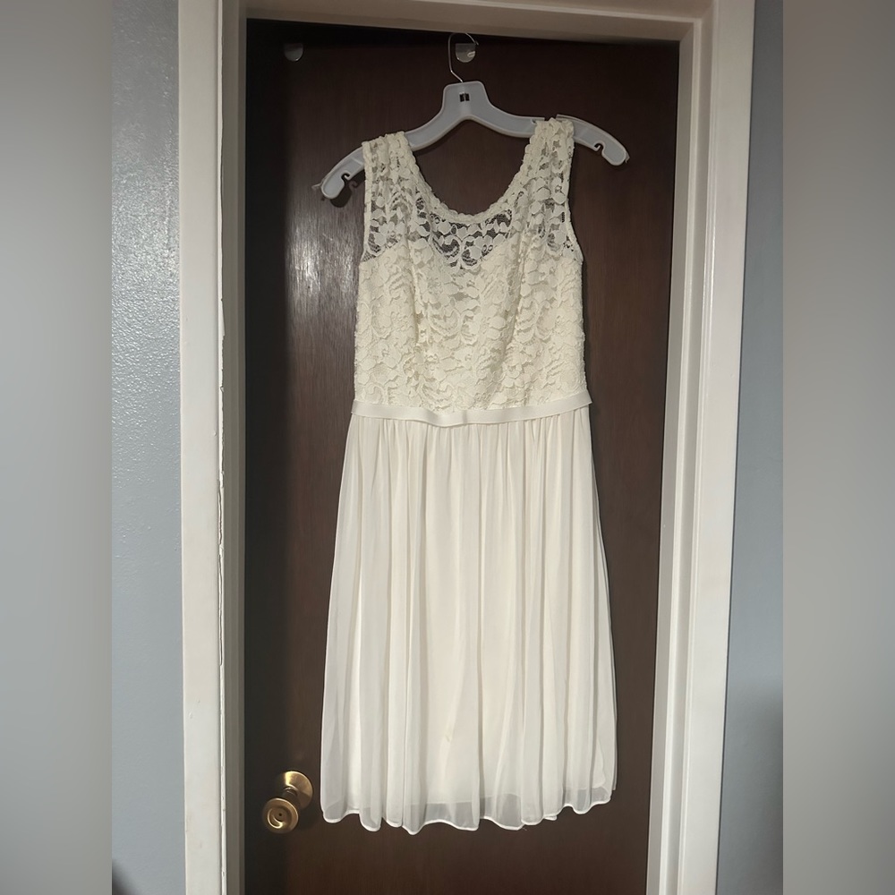 White lace top ribbon trimmed chiffon dress